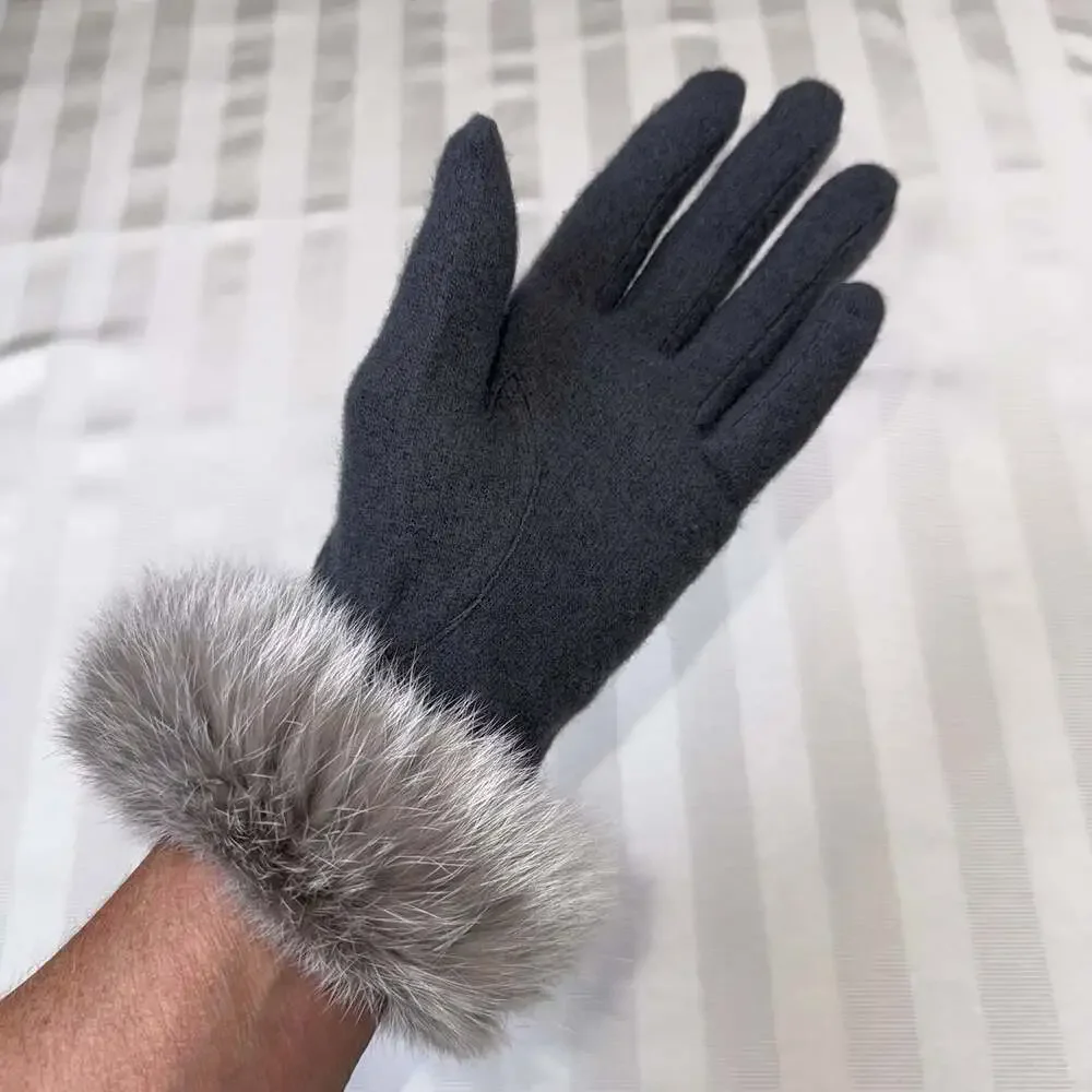 Dillards One Cashmere Wool Blend Knit Gloves Rabbit Fur Trim OS Gray NWOT